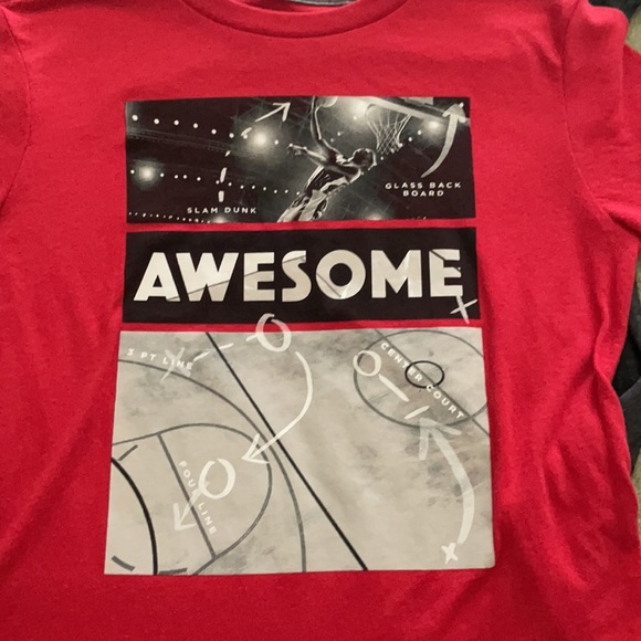 4 Boys T-Shirts size 10-12 - Picture 6 of 9